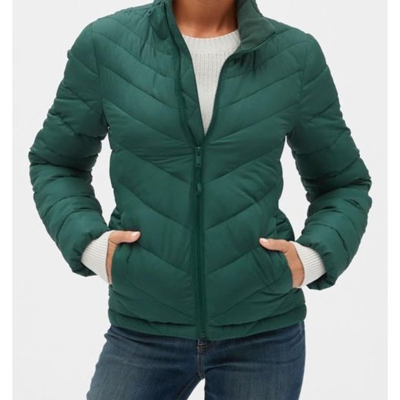 GAP Jackets & Blazers - Green Lightweight Puffer Jacket